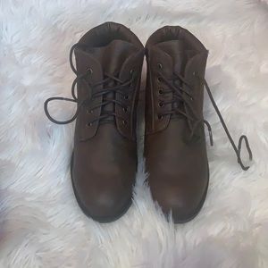 Brand new- Brown Lace Up ankle boots Diba London